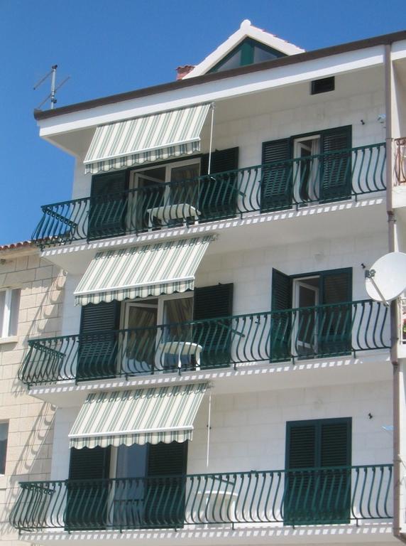 Apartments Waterfront Ivan Podgora Pokoj fotografie