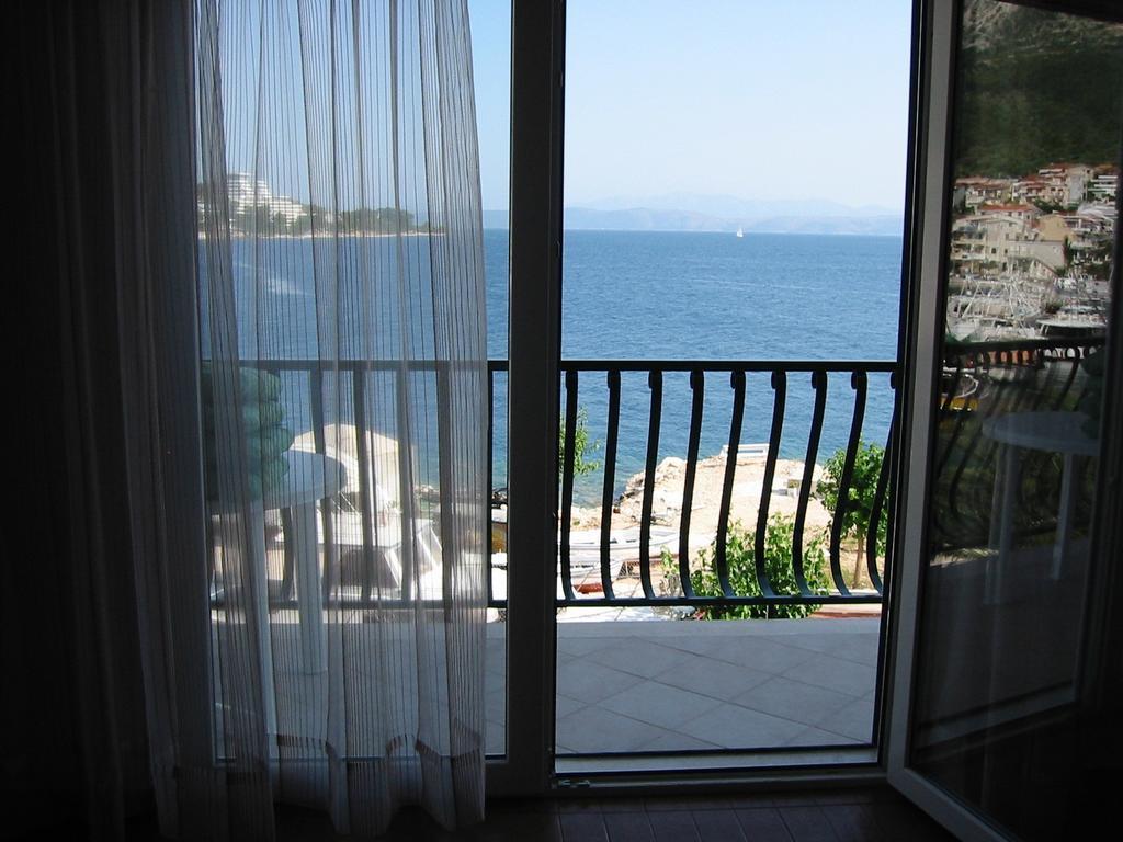Apartments Waterfront Ivan Podgora Pokoj fotografie
